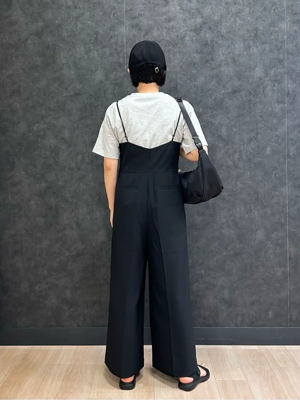 ONWARD CROSSET SELECT 鈴木 コーディネート画像