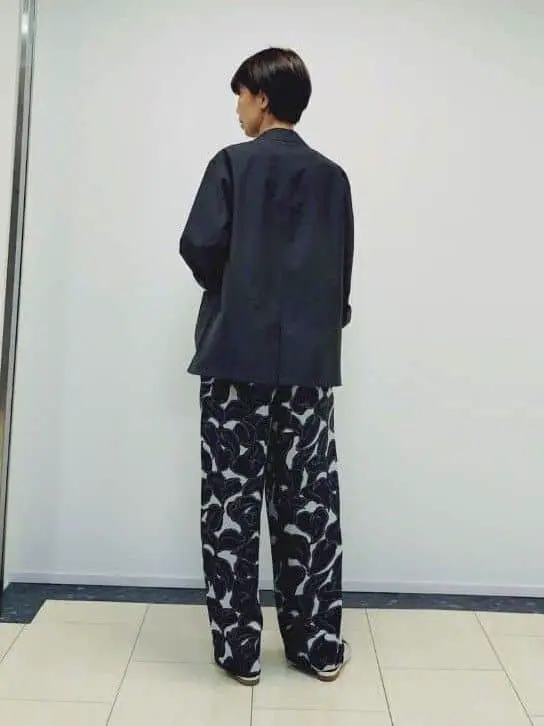 ONWARD CROSSET SELECT 宗田 コーディネート画像