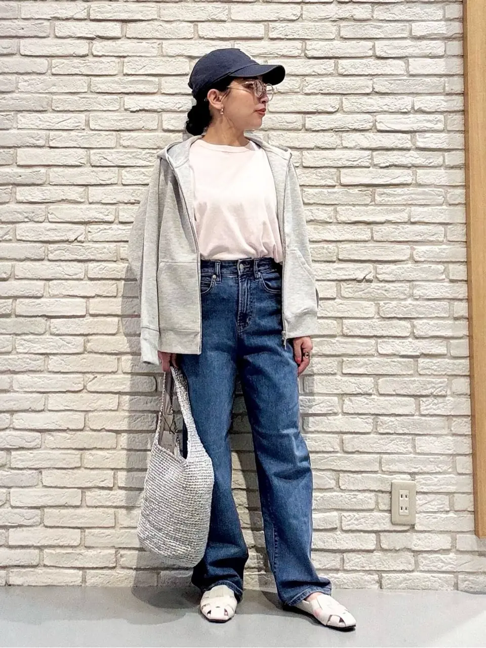 ONWARD CROSSET SELECT 服部 コーディネート画像