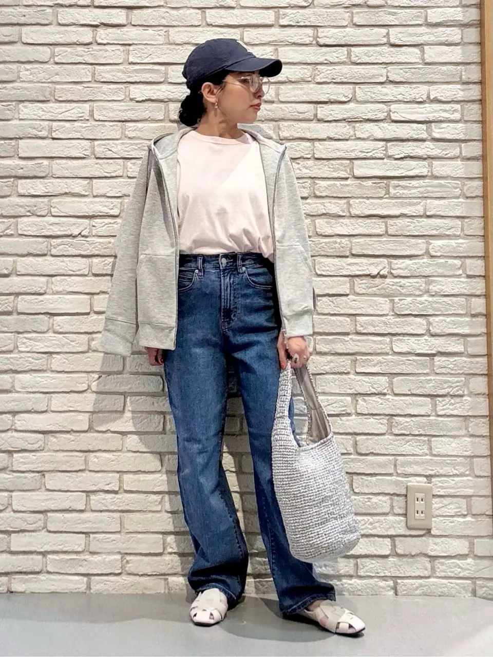 ONWARD CROSSET SELECT 服部 コーディネート画像