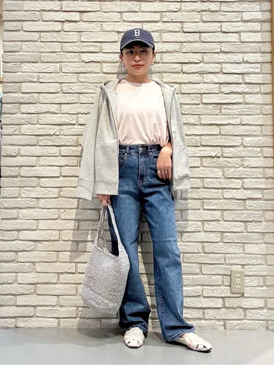 ONWARD CROSSET SELECT 服部 コーディネート画像