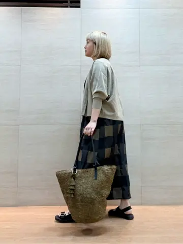 ONWARD CROSSET SELECT 佐藤 コーディネート画像