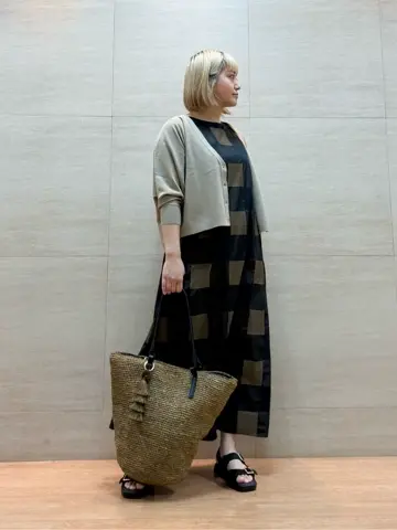 ONWARD CROSSET SELECT 佐藤 コーディネート画像