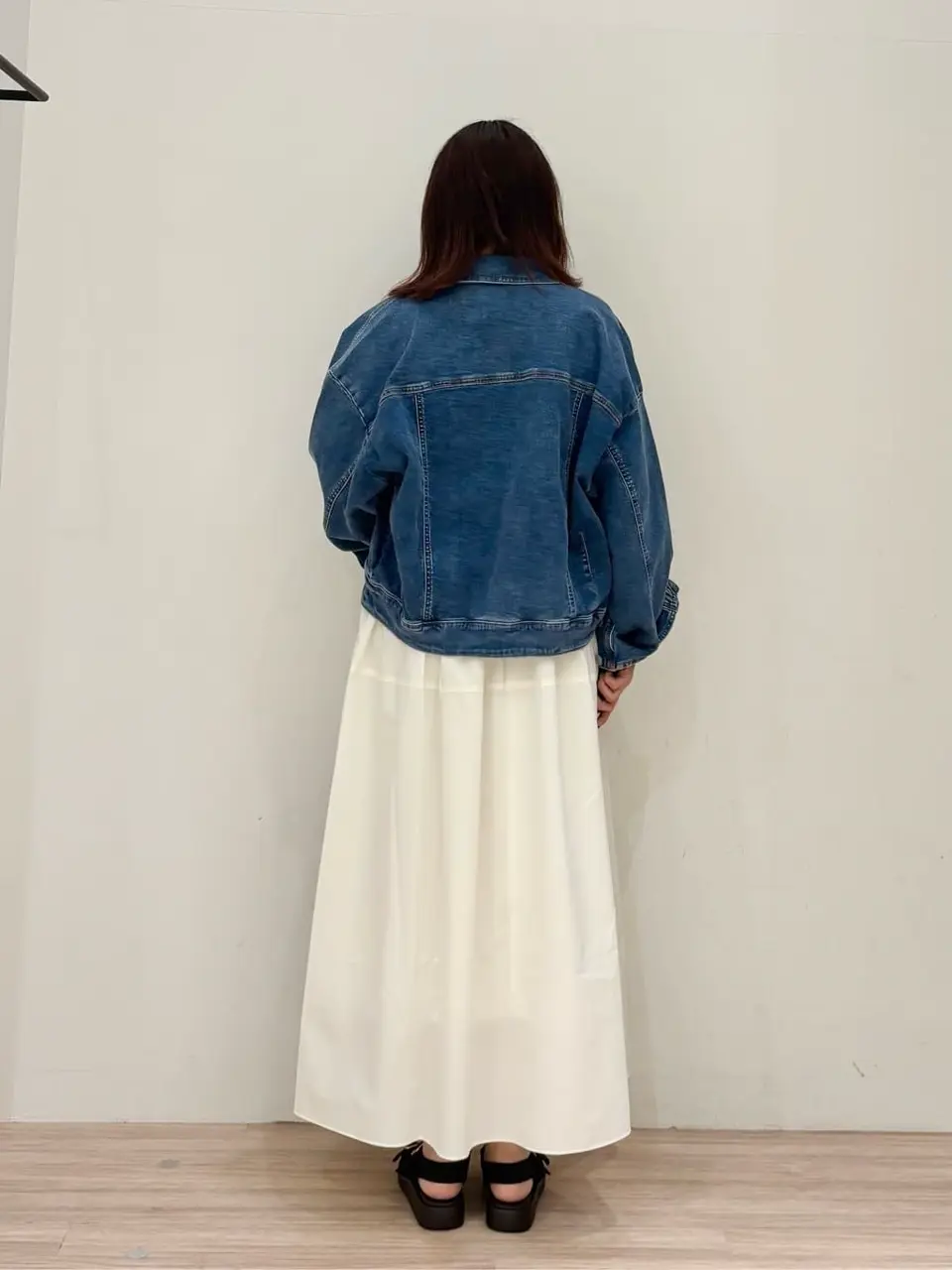 ONWARD CROSSET SELECT SAKAI コーディネート画像