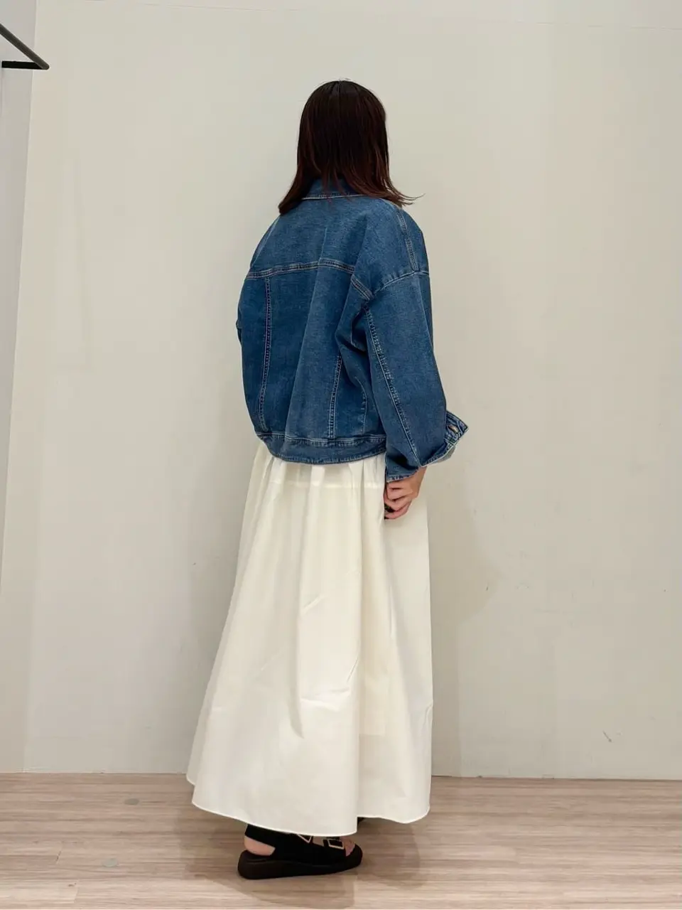 ONWARD CROSSET SELECT SAKAI コーディネート画像