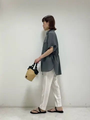 ONWARD CROSSET SELECT 岡田 コーディネート画像