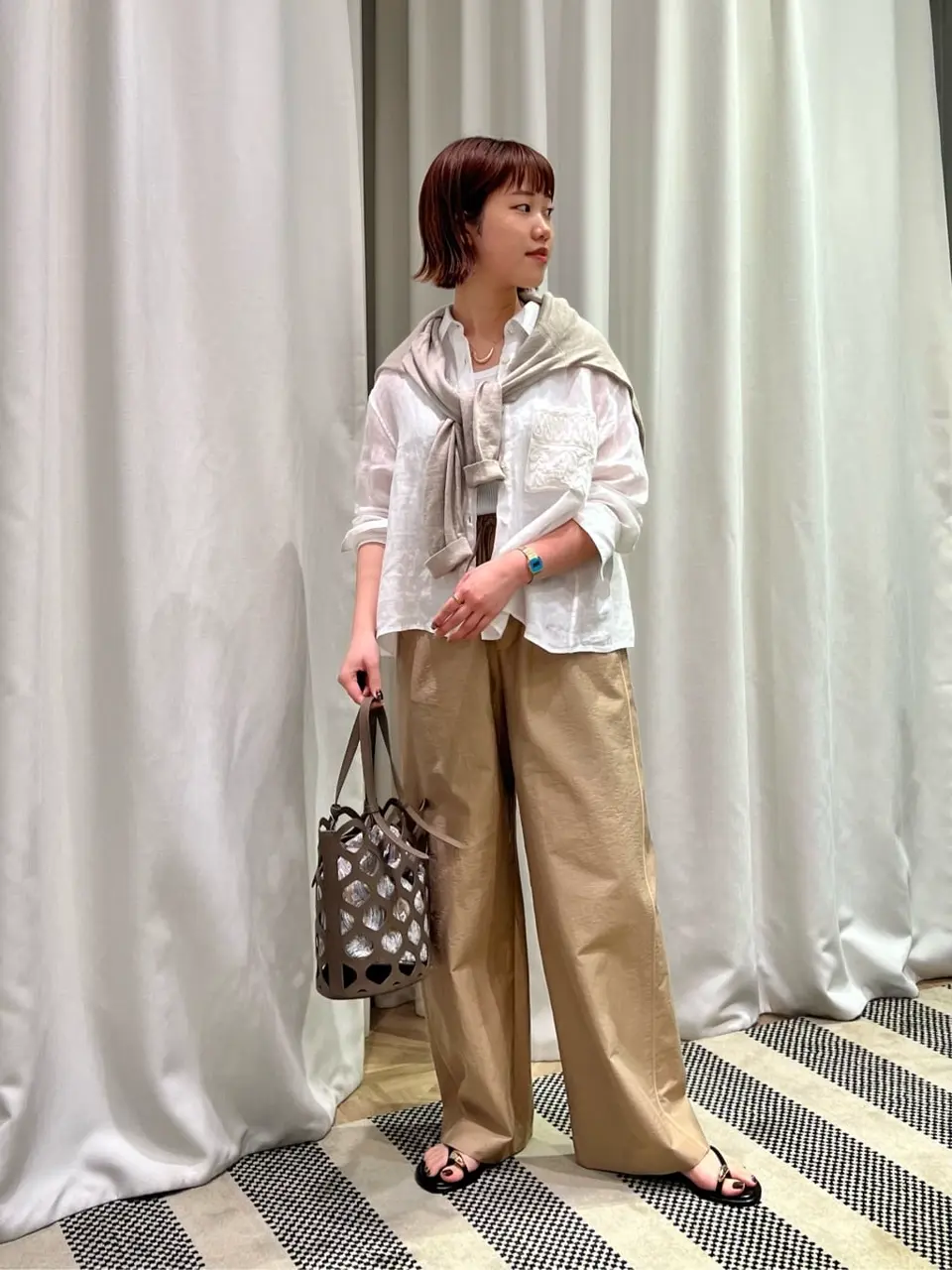 ONWARD CROSSET SELECT 伊藤 コーディネート画像