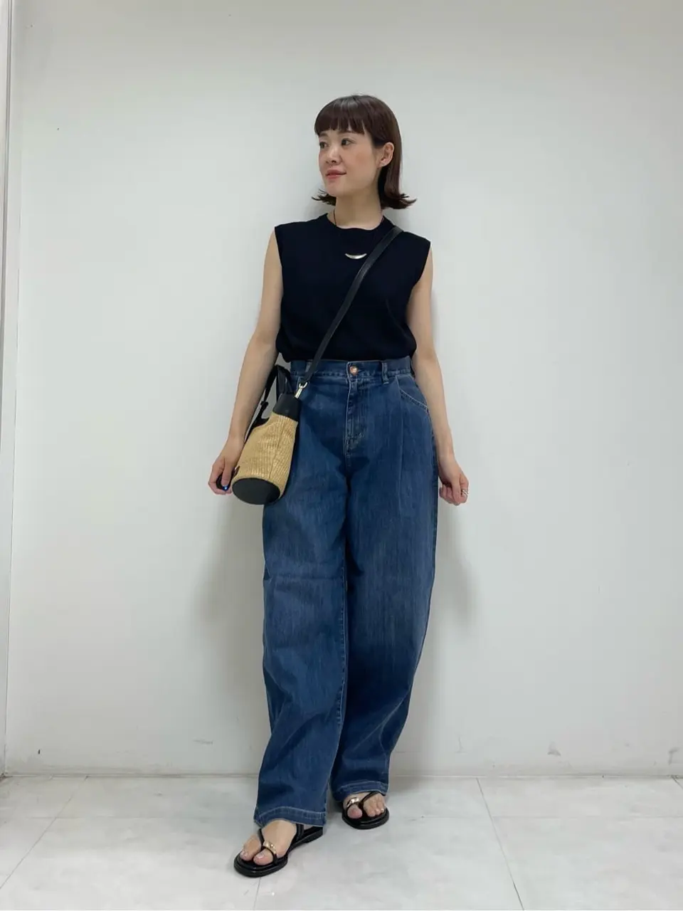 ONWARD CROSSET SELECT 岡田 コーディネート画像