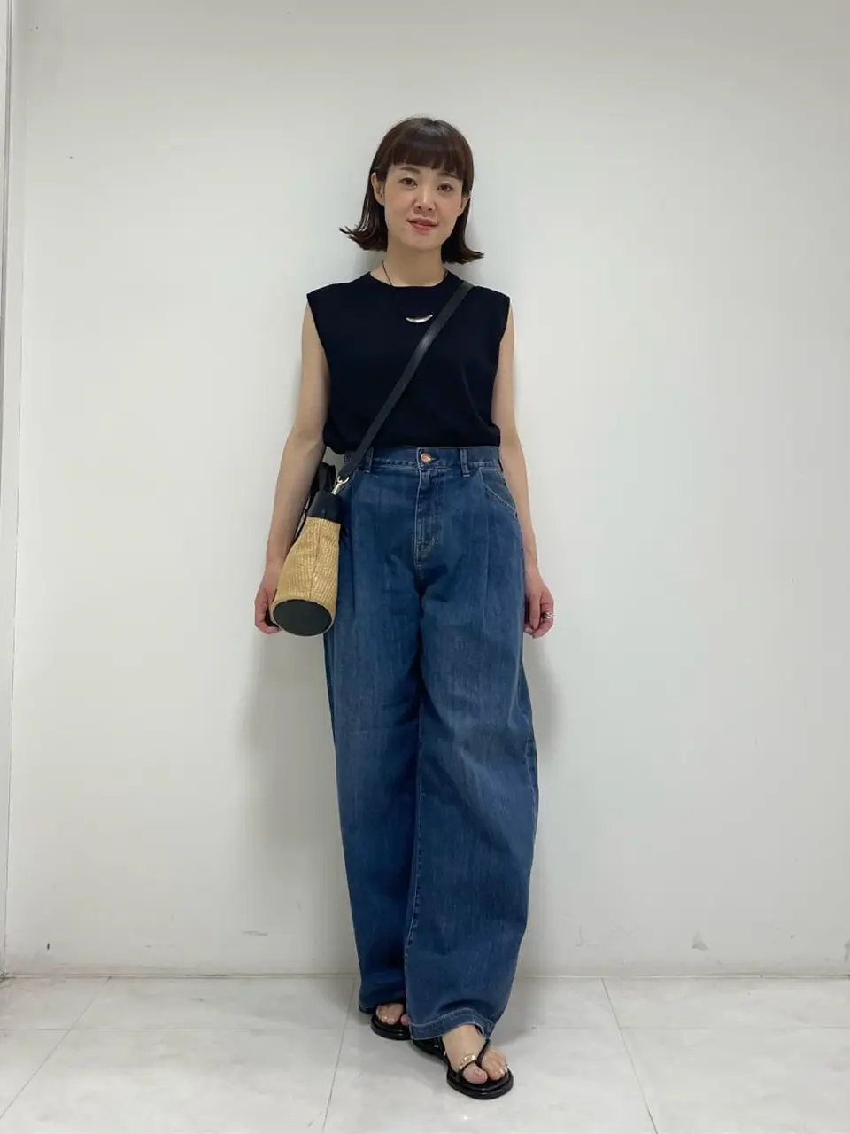 ONWARD CROSSET SELECT 岡田 コーディネート画像