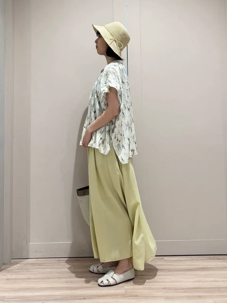 ONWARD CROSSET SELECT 山田 コーディネート画像