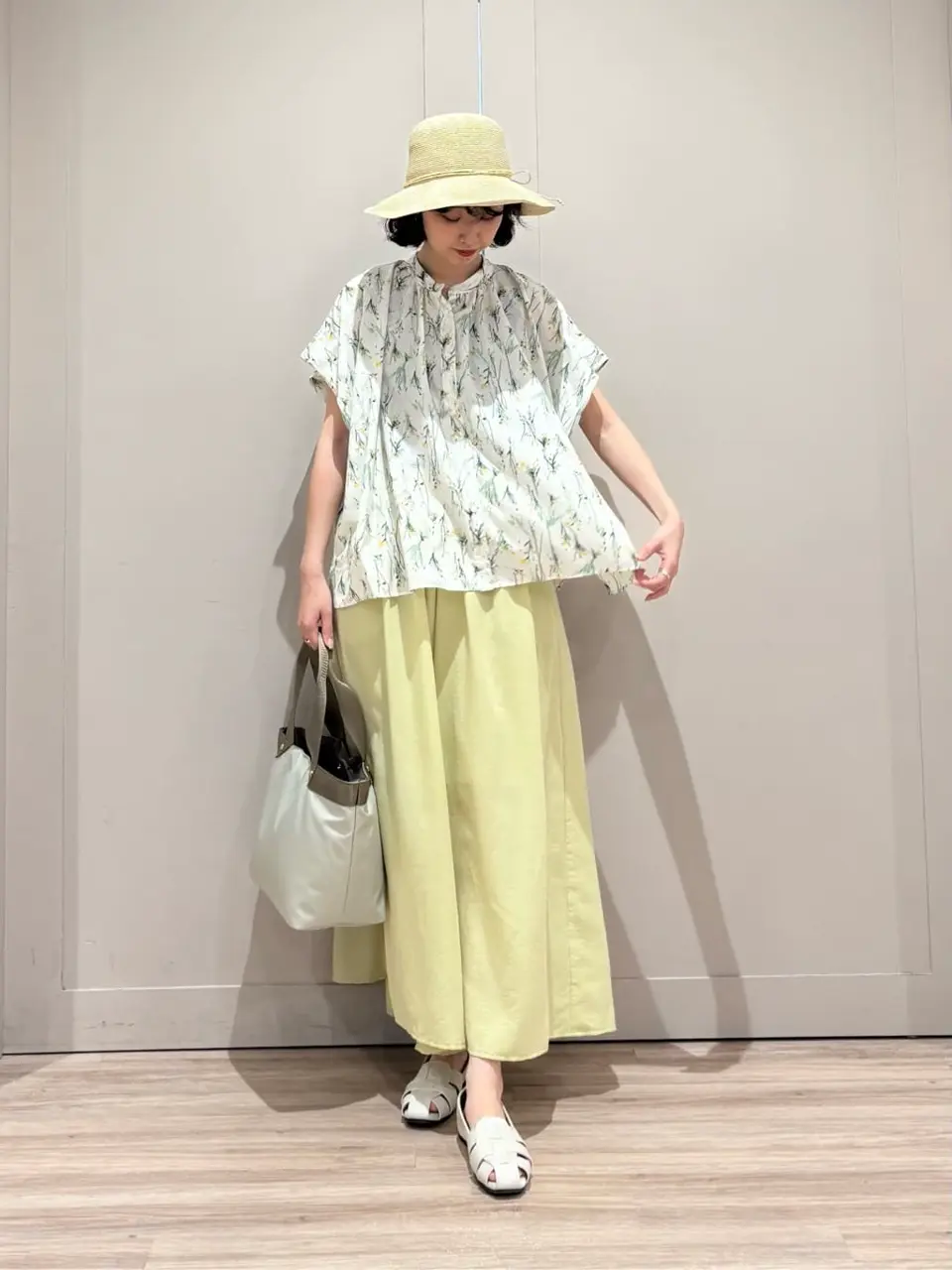 ONWARD CROSSET SELECT 山田 コーディネート画像