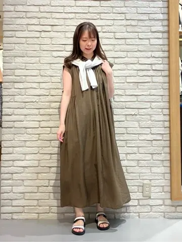 ONWARD CROSSET SELECT 檀 コーディネート画像