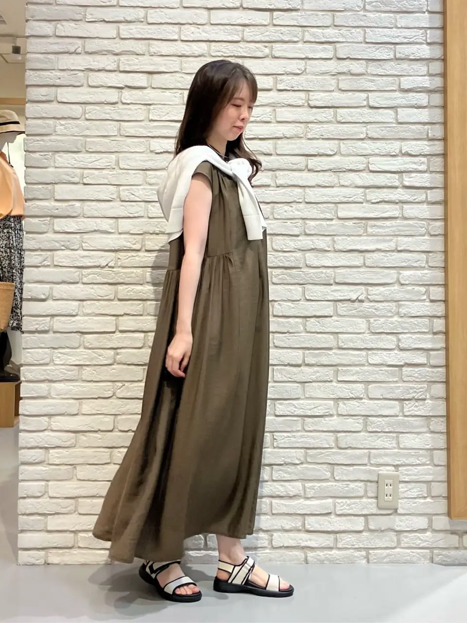 ONWARD CROSSET SELECT 檀 コーディネート画像