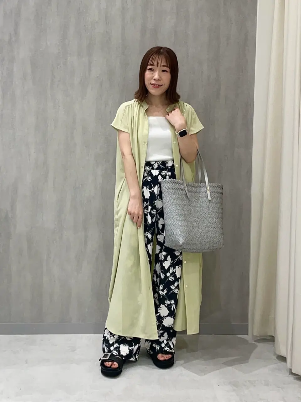 ONWARD CROSSET SELECT 若松 コーディネート画像