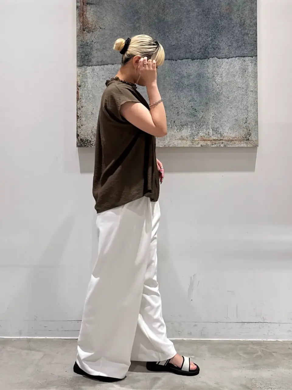 ONWARD CROSSET SELECT 石井 コーディネート画像