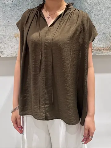 ONWARD CROSSET SELECT 石井 コーディネート画像