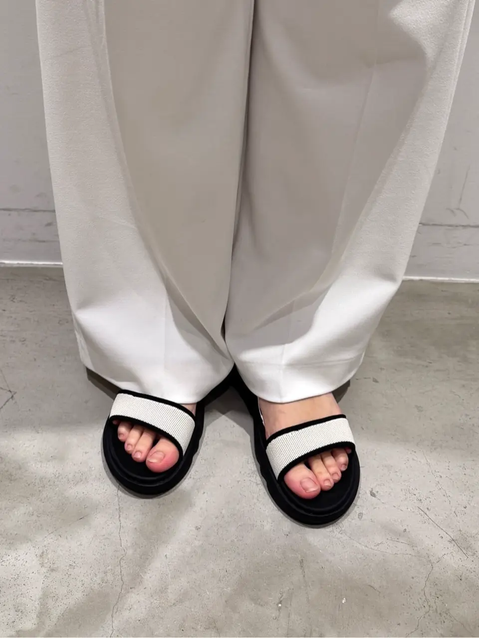 ONWARD CROSSET SELECT 石井 コーディネート画像