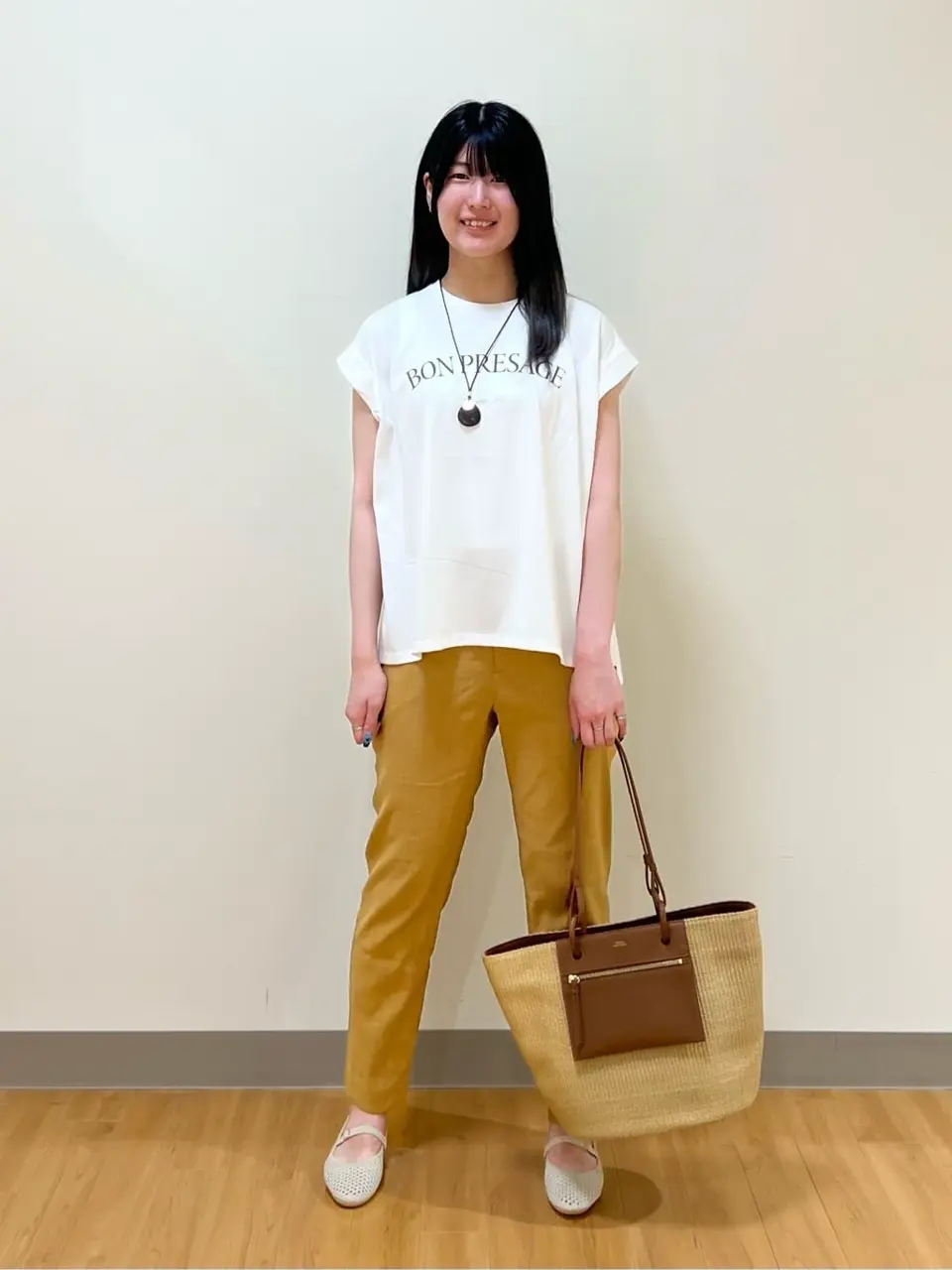 ONWARD CROSSET SELECT Aina コーディネート画像