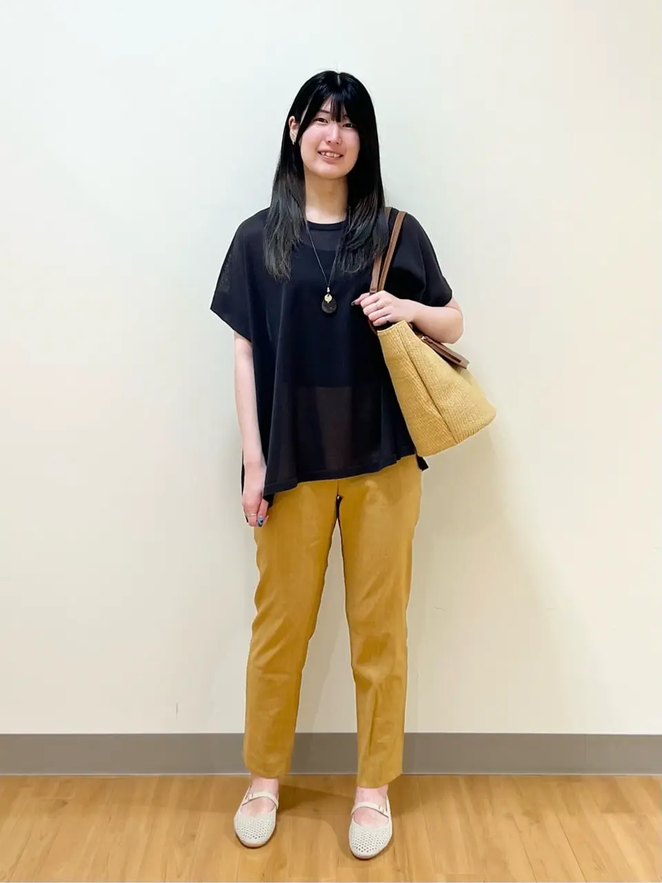 ONWARD CROSSET SELECT Aina コーディネート画像