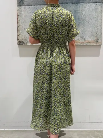 ONWARD CROSSET SELECT 石井 コーディネート画像