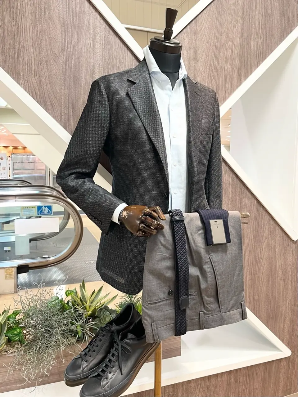 ONWARD CROSSET SELECT 小管 コーディネート画像