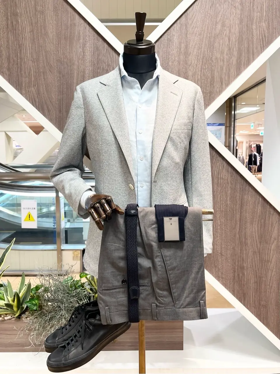 ONWARD CROSSET SELECT 小管 コーディネート画像