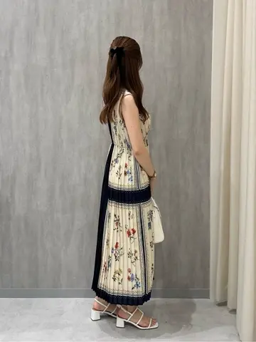 ONWARD CROSSET SELECT みぃ コーディネート画像