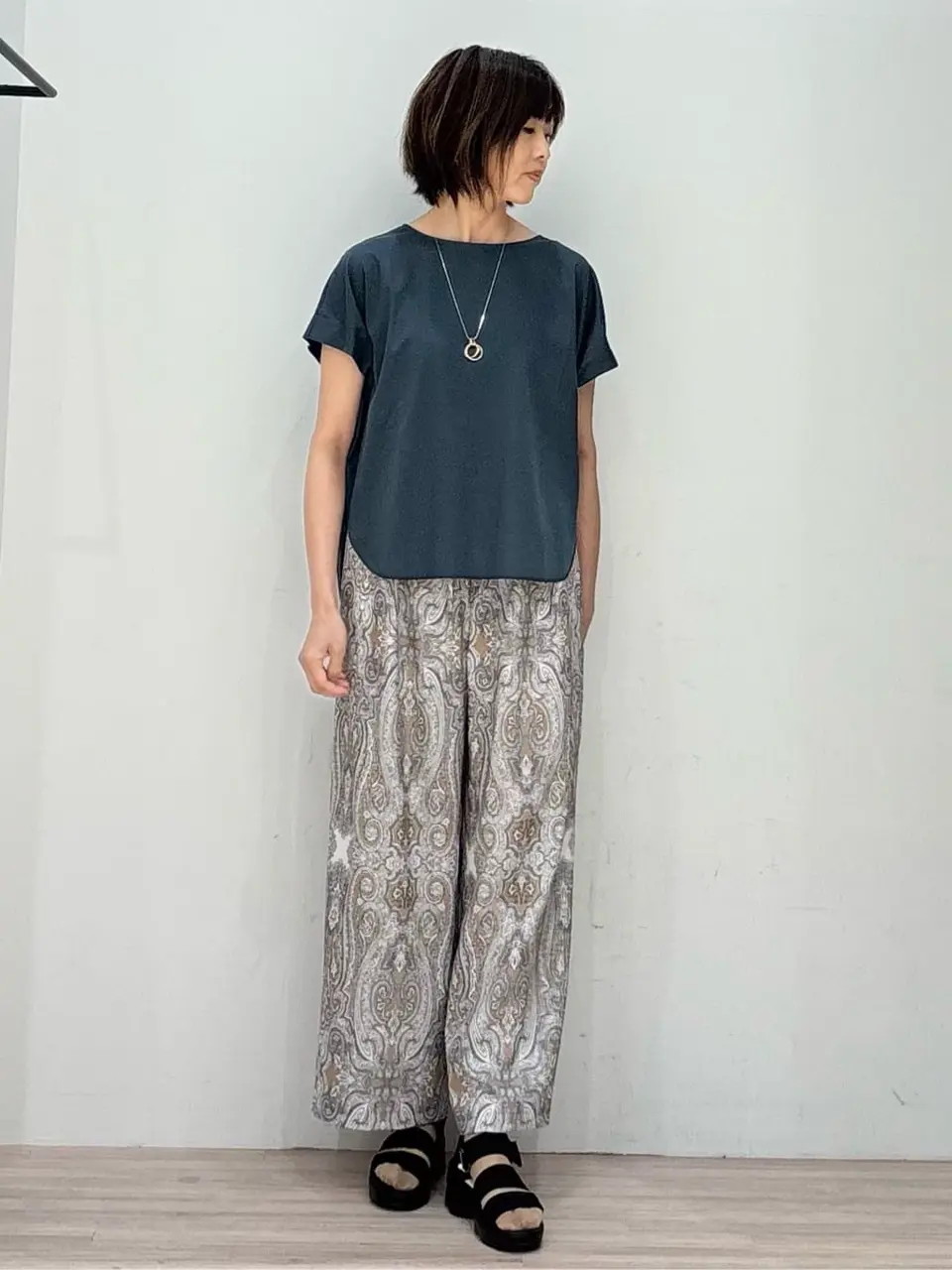 ONWARD CROSSET SELECT Chie コーディネート画像