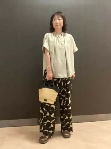 ONWARD CROSSET SELECT 服部 コーディネート画像