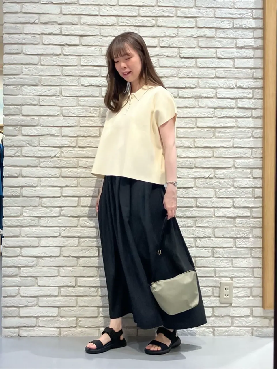 ONWARD CROSSET SELECT 檀 コーディネート画像