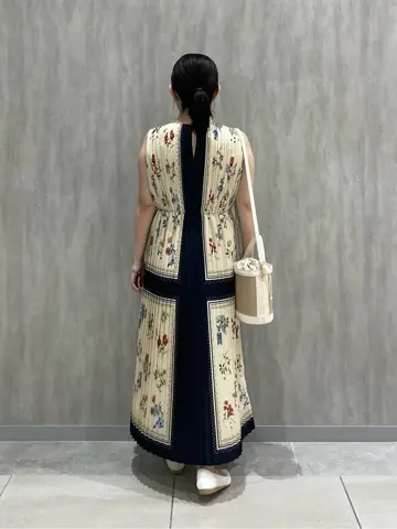 ONWARD CROSSET SELECT 時本 コーディネート画像