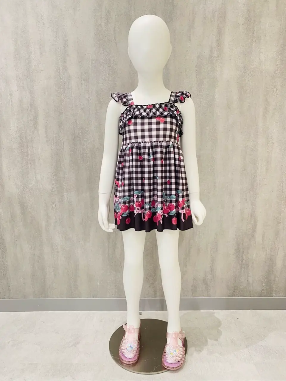 ONWARD CROSSET SELECT m.n コーディネート画像