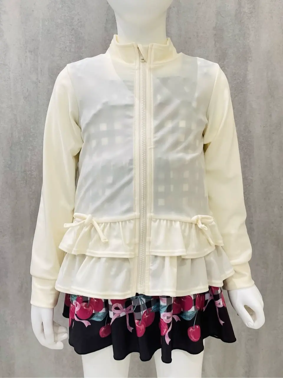 ONWARD CROSSET SELECT m.n コーディネート画像