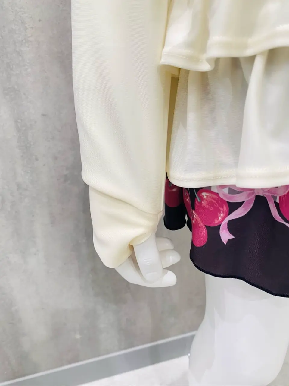 ONWARD CROSSET SELECT m.n コーディネート画像