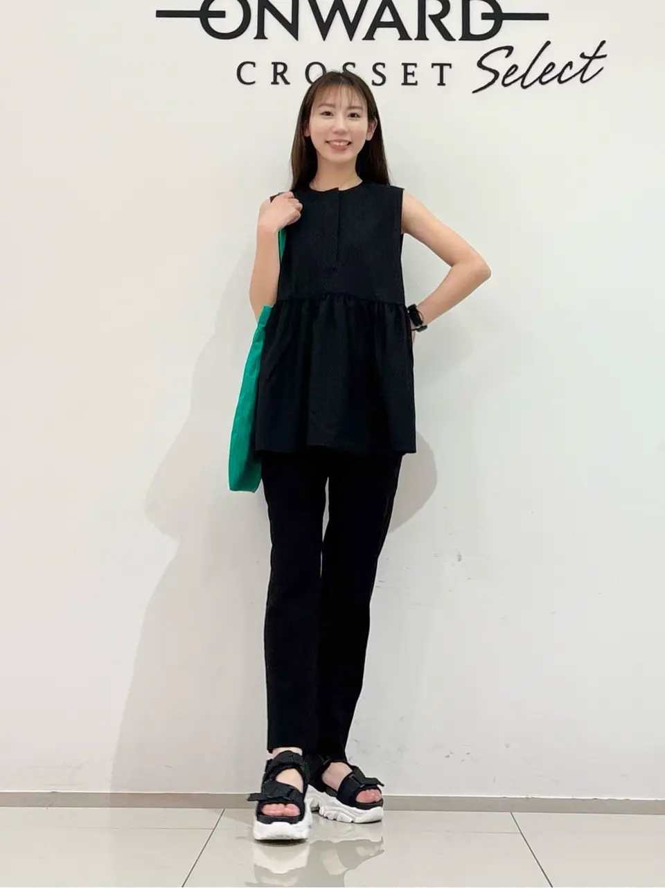  スタッフ コーディネート画像