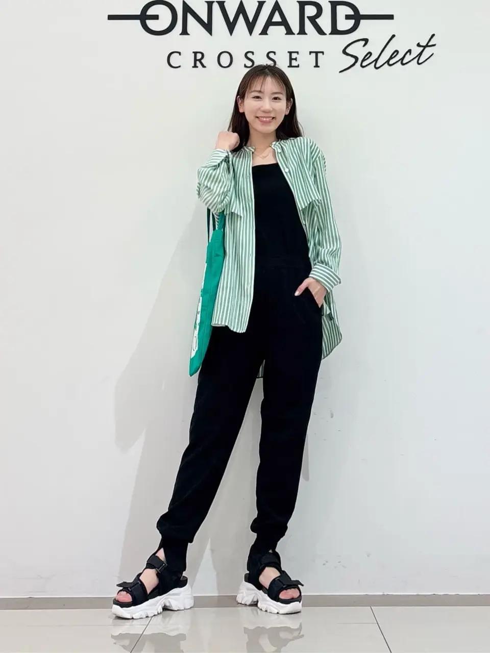 ONWARD CROSSET SELECT スタッフ コーディネート画像