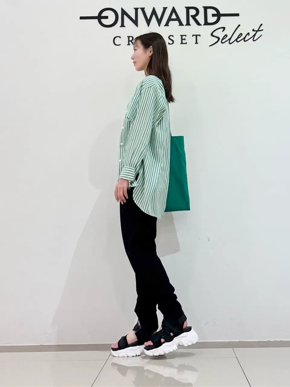 ONWARD CROSSET SELECT スタッフ コーディネート画像