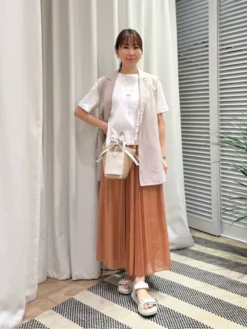 ONWARD CROSSET SELECT KURIYAMA コーディネート画像