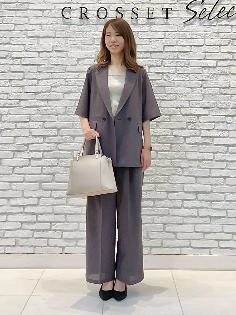  IZUMI コーディネート画像