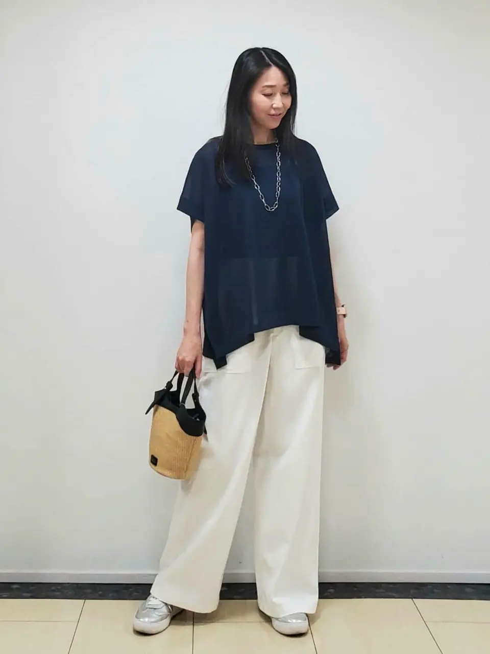  スタッフ コーディネート画像