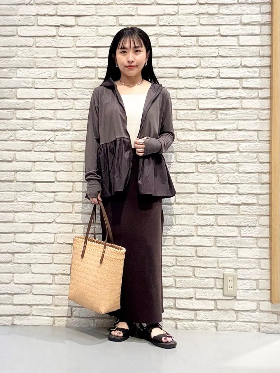 ONWARD CROSSET SELECT 服部 コーディネート画像