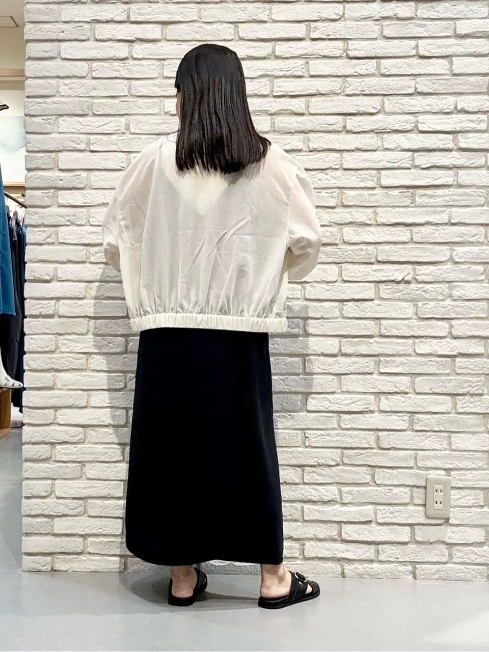 ONWARD CROSSET SELECT 服部 コーディネート画像
