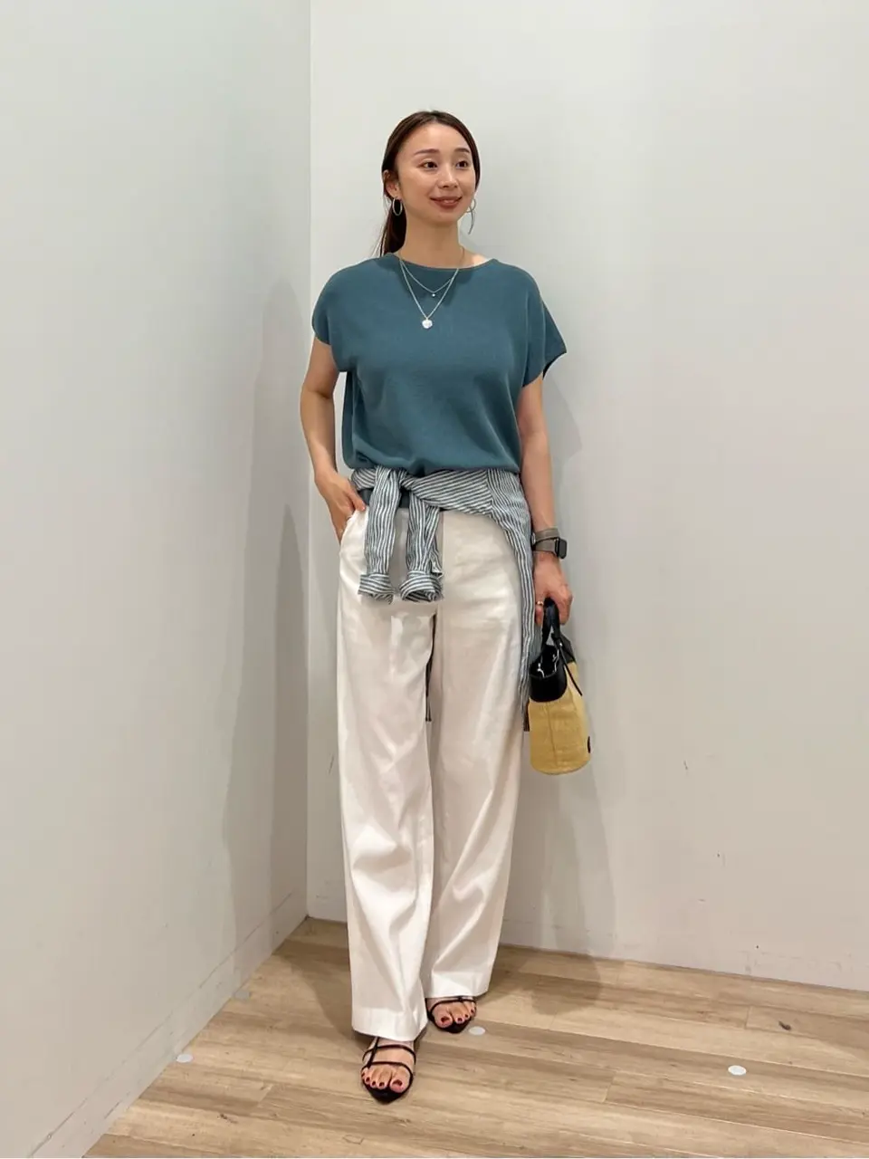  村上 コーディネート画像