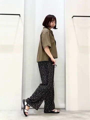 ONWARD CROSSET SELECT 横田 コーディネート画像