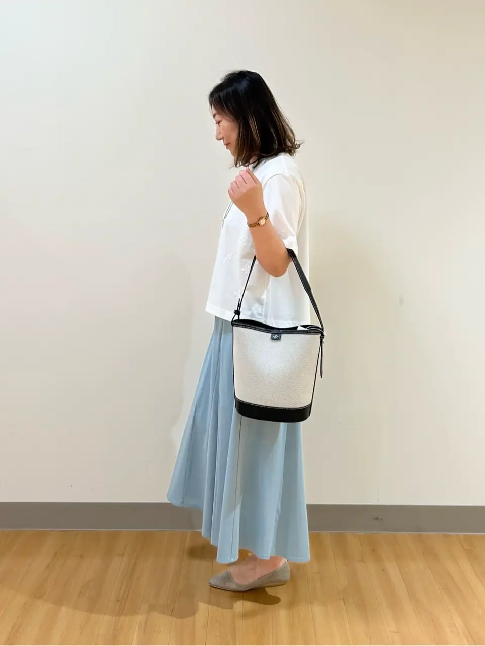 ONWARD CROSSET SELECT TAKI コーディネート画像