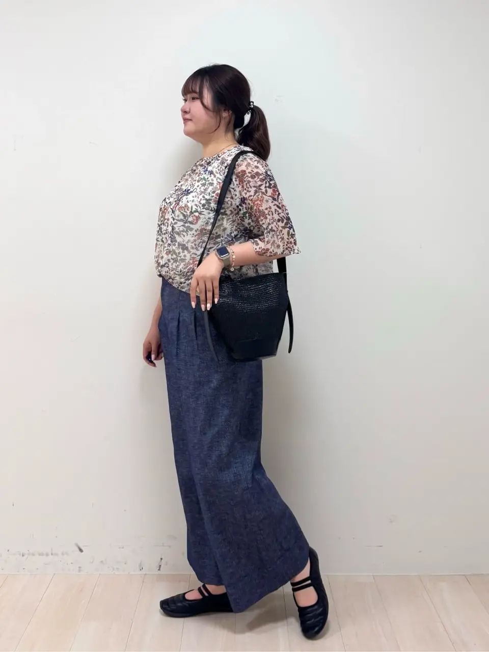 ONWARD CROSSET SELECT 伊藤 コーディネート画像