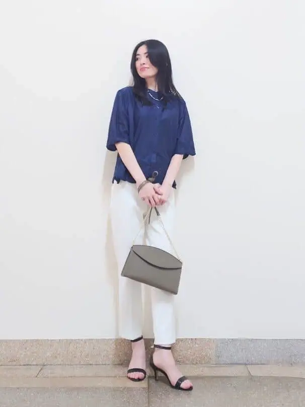  最上 コーディネート画像