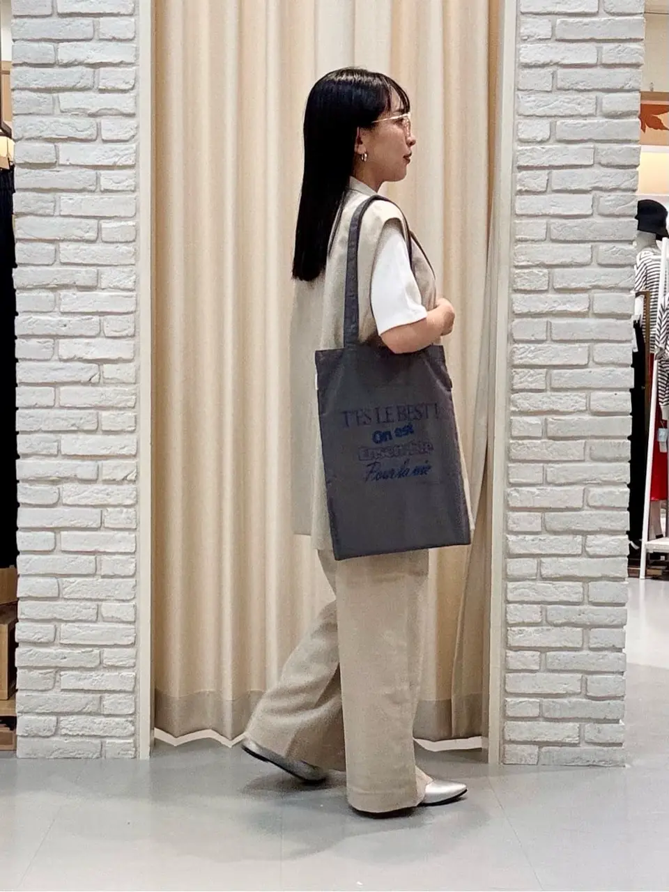 ONWARD CROSSET SELECT 服部 コーディネート画像