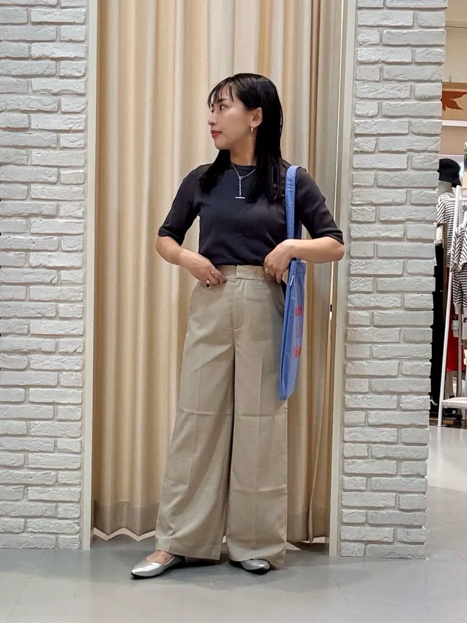 ONWARD CROSSET SELECT 服部 コーディネート画像