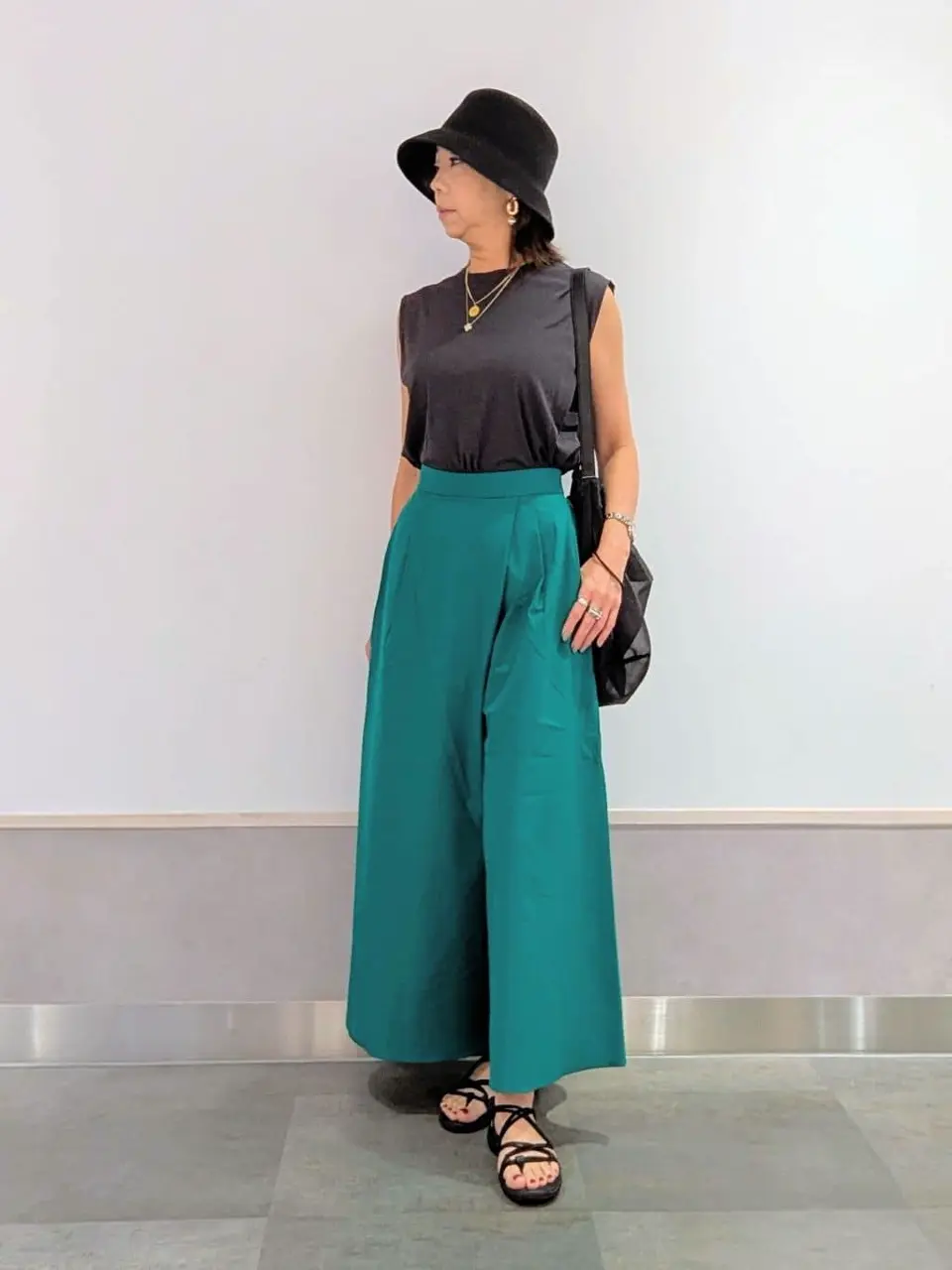  niwa コーディネート画像